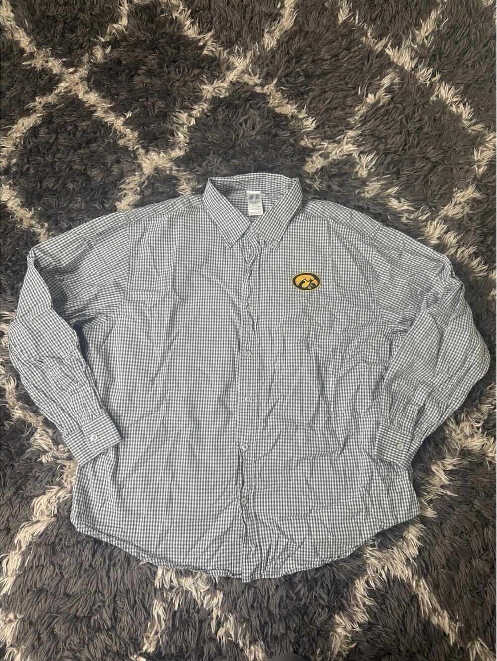 Iowa Hawkeyes Russell Athletic Shirt Men’s XXL Plaid Button Down Vintage
